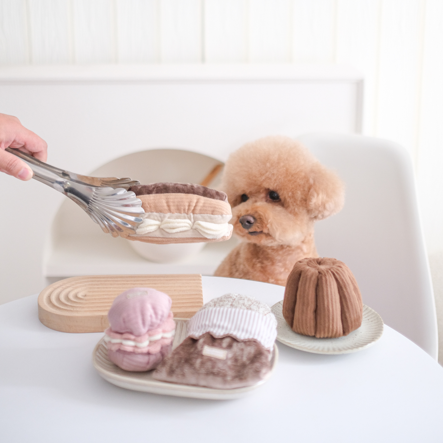 Eclair Enrichment Dog Toy